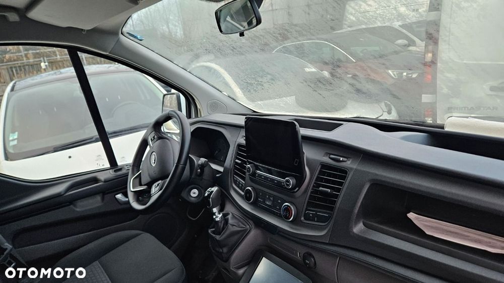 Ford Transit Custom - 12