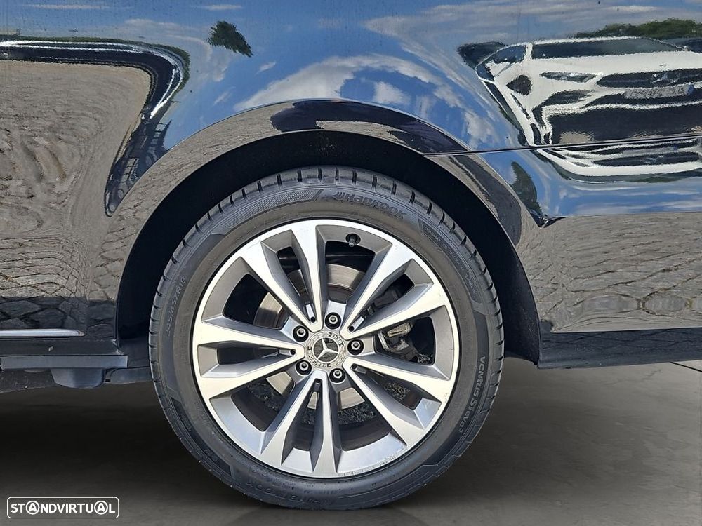 Mercedes-Benz V 300 d Longo Avantgarde - 9