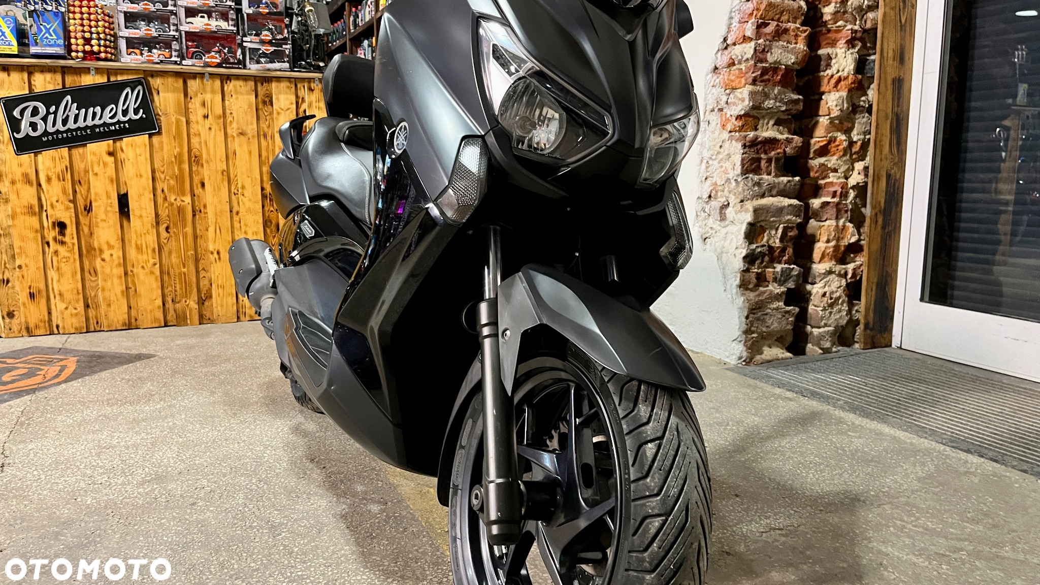 Yamaha X-max - 3