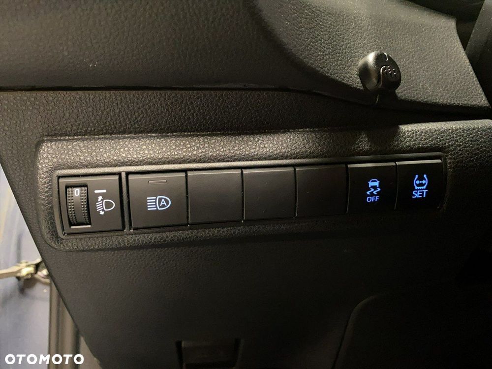 Toyota Corolla - 31