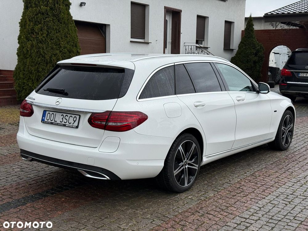 Mercedes-Benz Klasa C 300 de 9G-TRONIC - 15