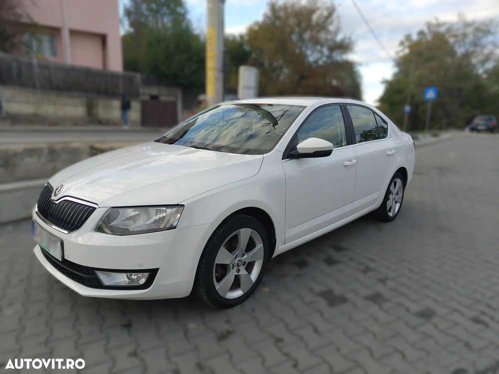 Skoda Octavia 2.0 TDI ELEGANCE - 1