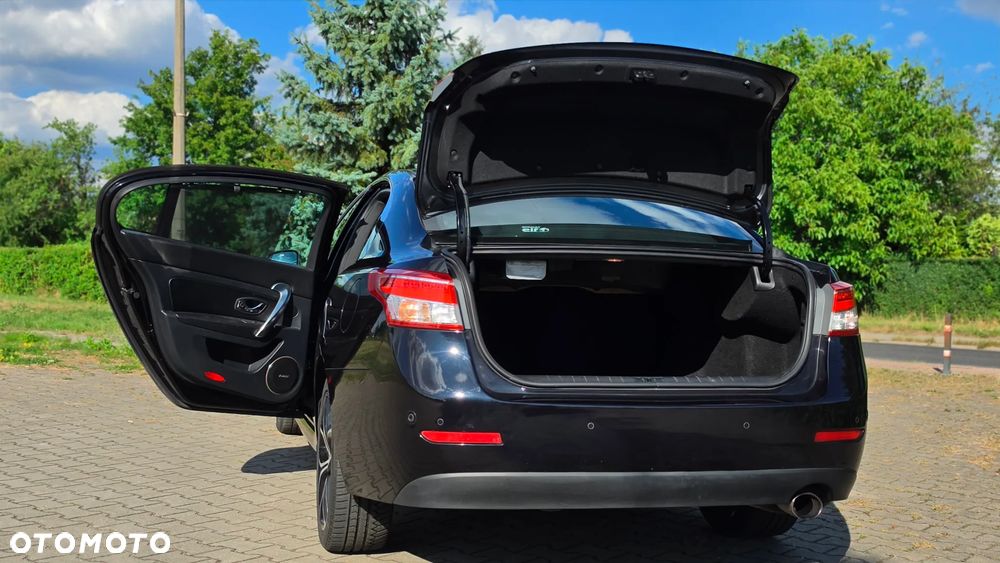 Renault Latitude 2.0 dCi Initiale - 40