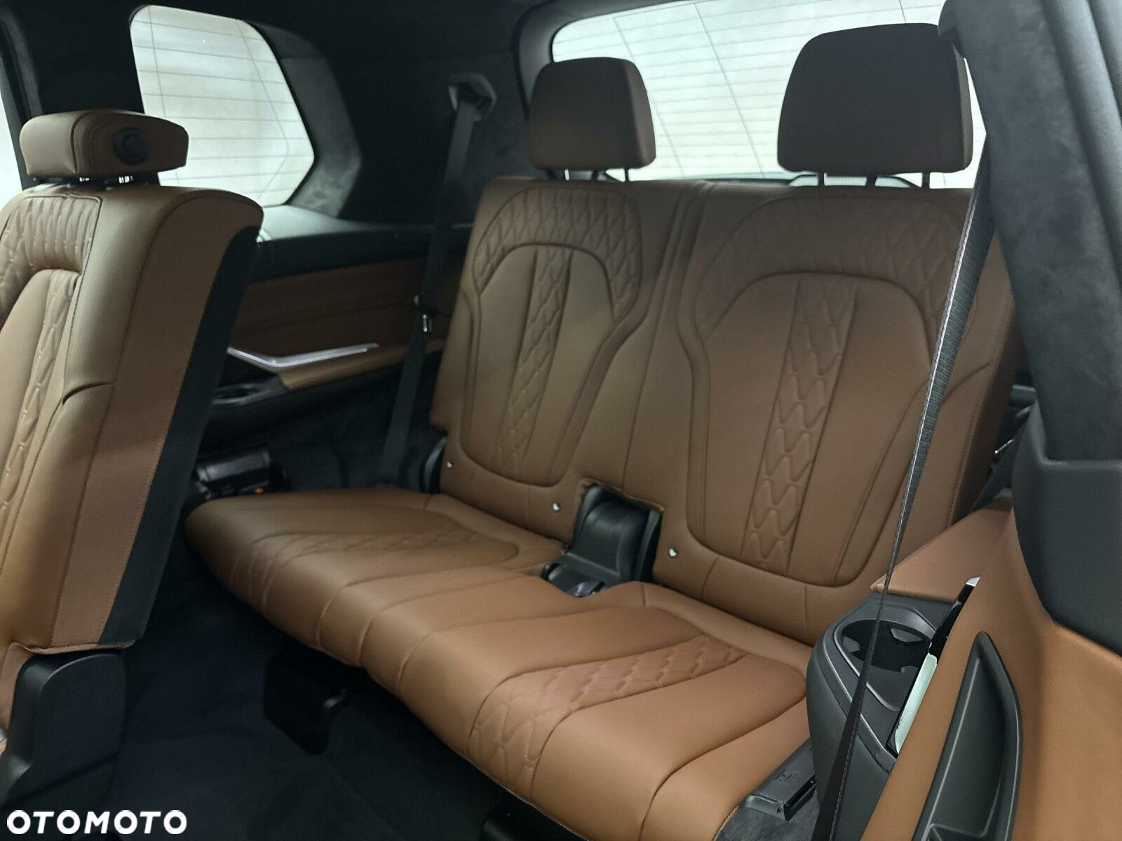 BMW X7 - 26