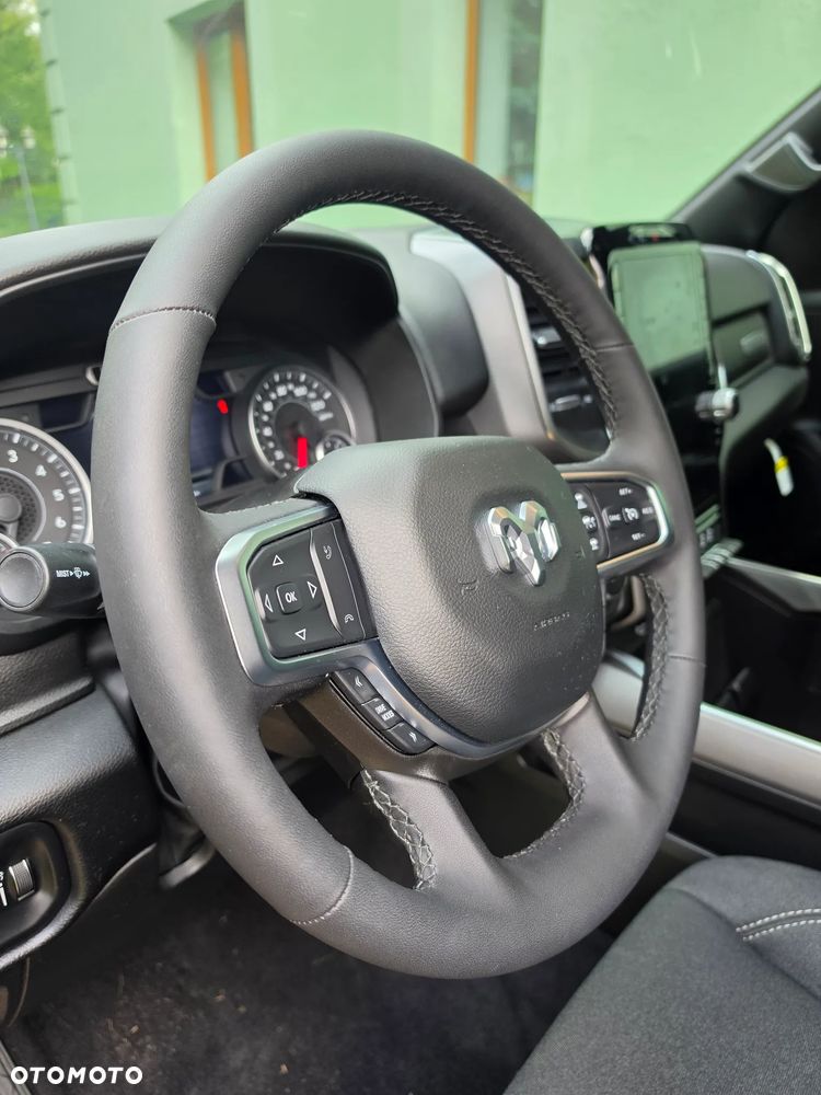 RAM 1500 - 26