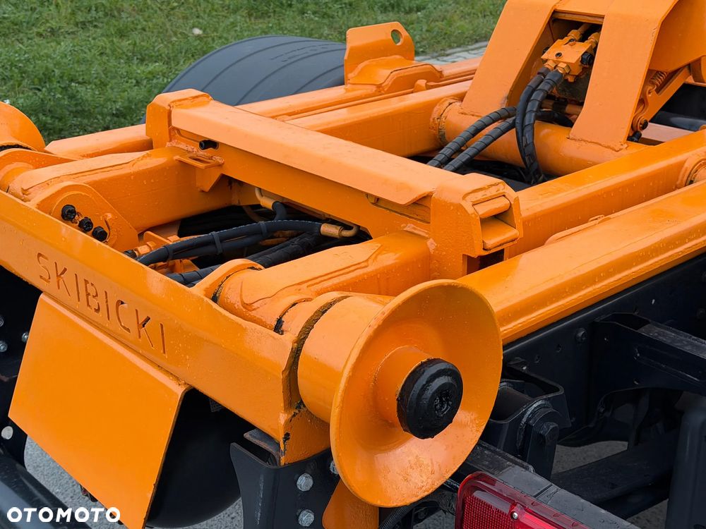 MAN TGL 8.180 // Hakowiec + HDS FASSI F40 // - 35