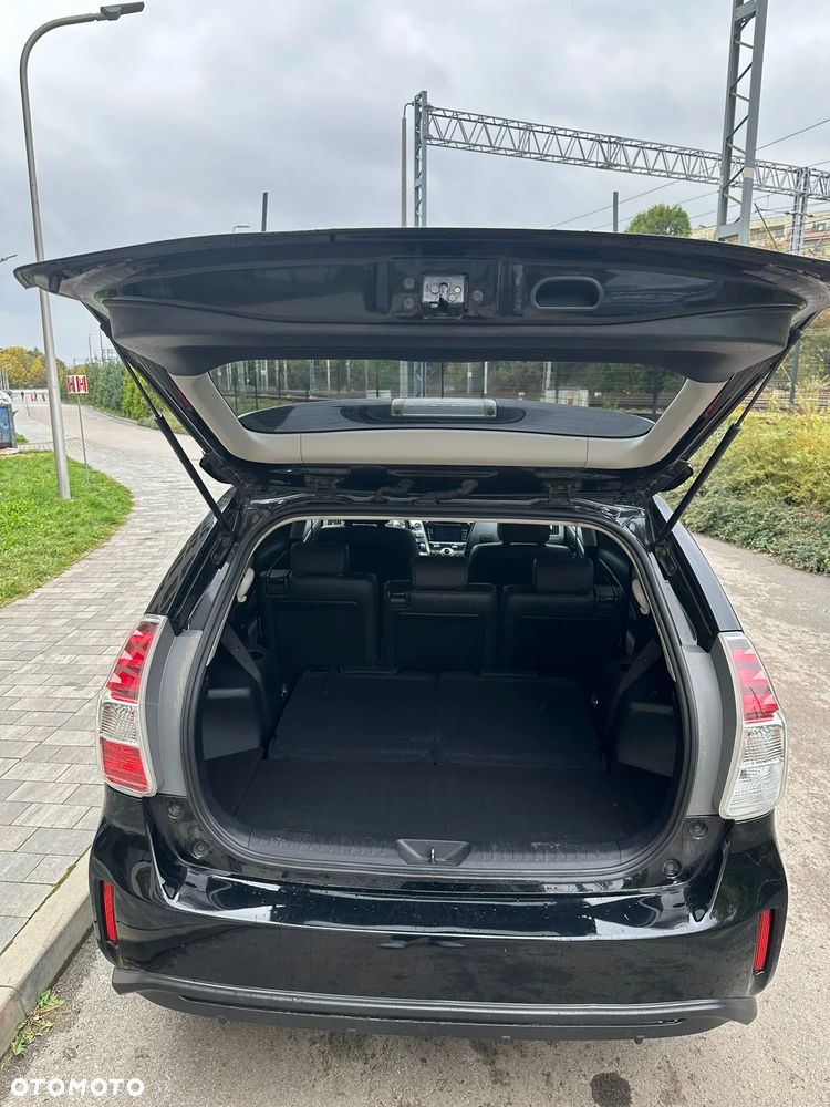 Toyota Prius+ (Hybrid) Executive - 12