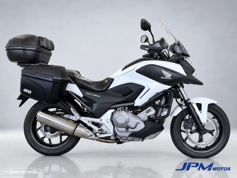 Honda NC700X - 4