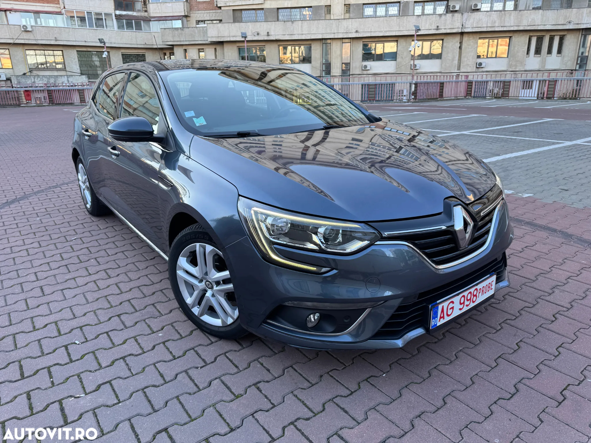 Renault Megane ENERGY dCi Business - 29