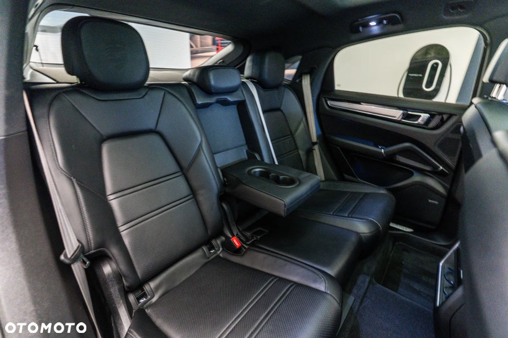 Porsche Cayenne Platinum Edition - 31