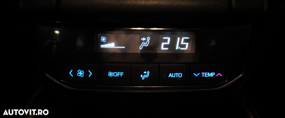 Toyota Highlander 2.5 L Dynamic Force 248CP Exclusive Pearly - 36