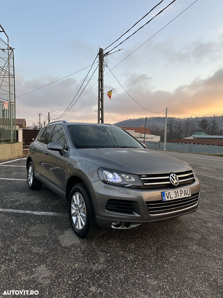 Volkswagen Touareg - 2