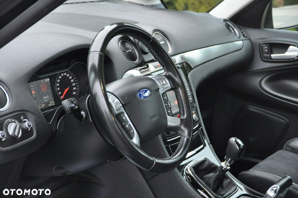 Ford S-Max 2.0 TDCi DPF Platinium X - 30