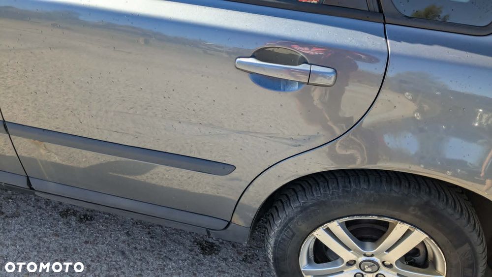 Volvo S40 1.6D Momentum - 11