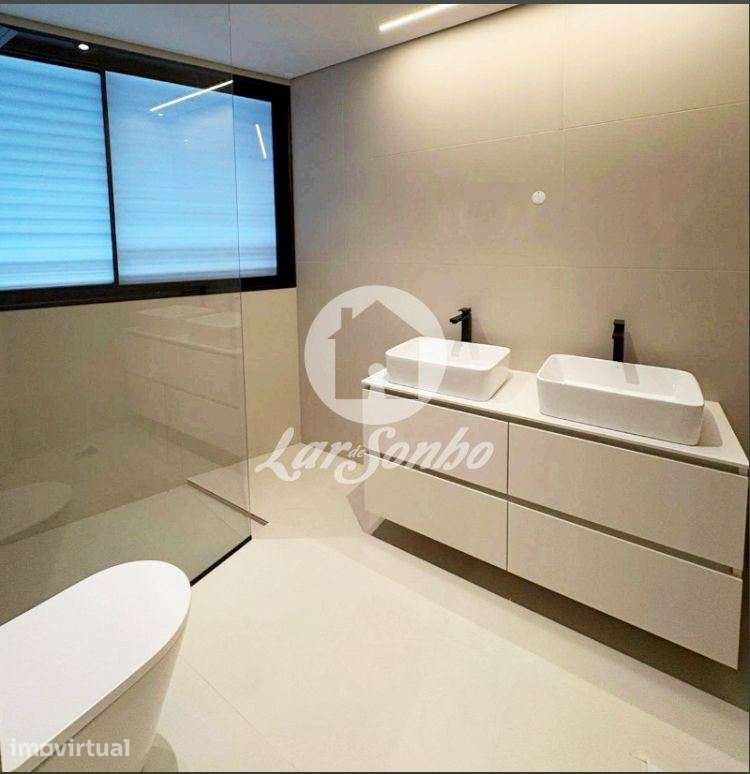 Apartamento T2 novo, 3 frentes, situado em São Cosme, Gondomar - Grande imagem: 5/17