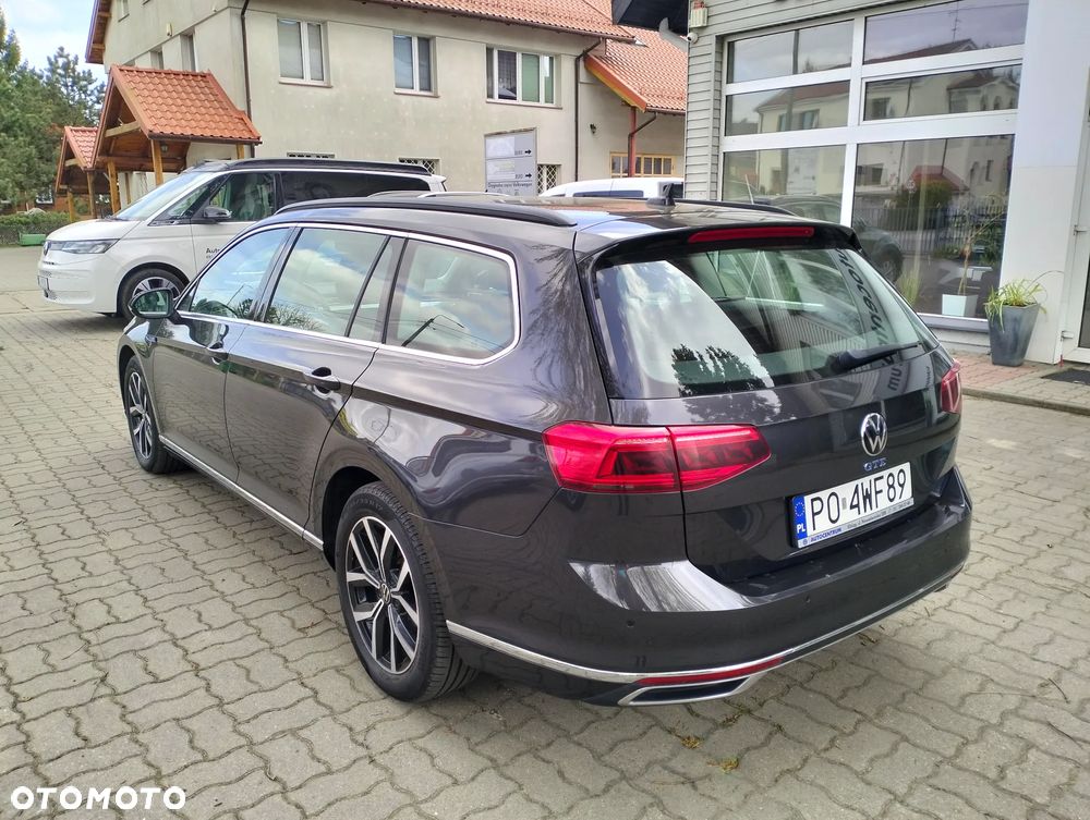 Volkswagen Passat - 31