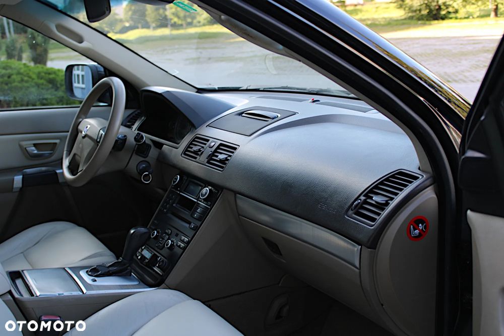 Volvo XC 90 D5 Summum - 28