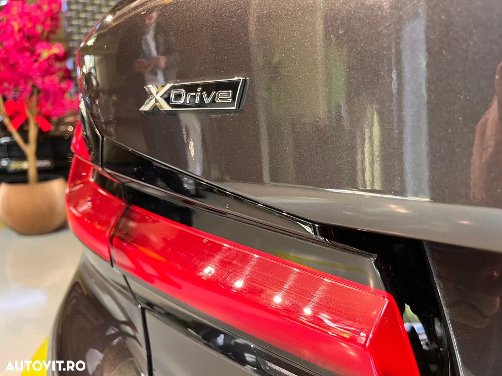 BMW Seria 5 530e xDrive AT PHEV - 15