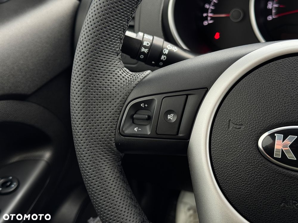 Kia Venga 1.6 M - 19