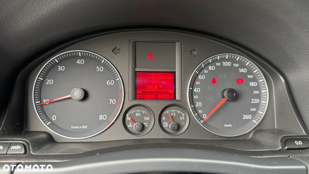 Volkswagen Golf Plus - 10