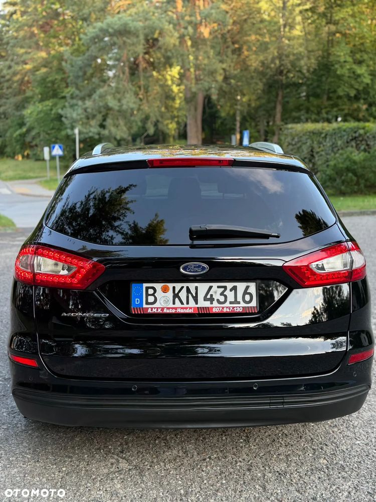 Ford Mondeo - 26
