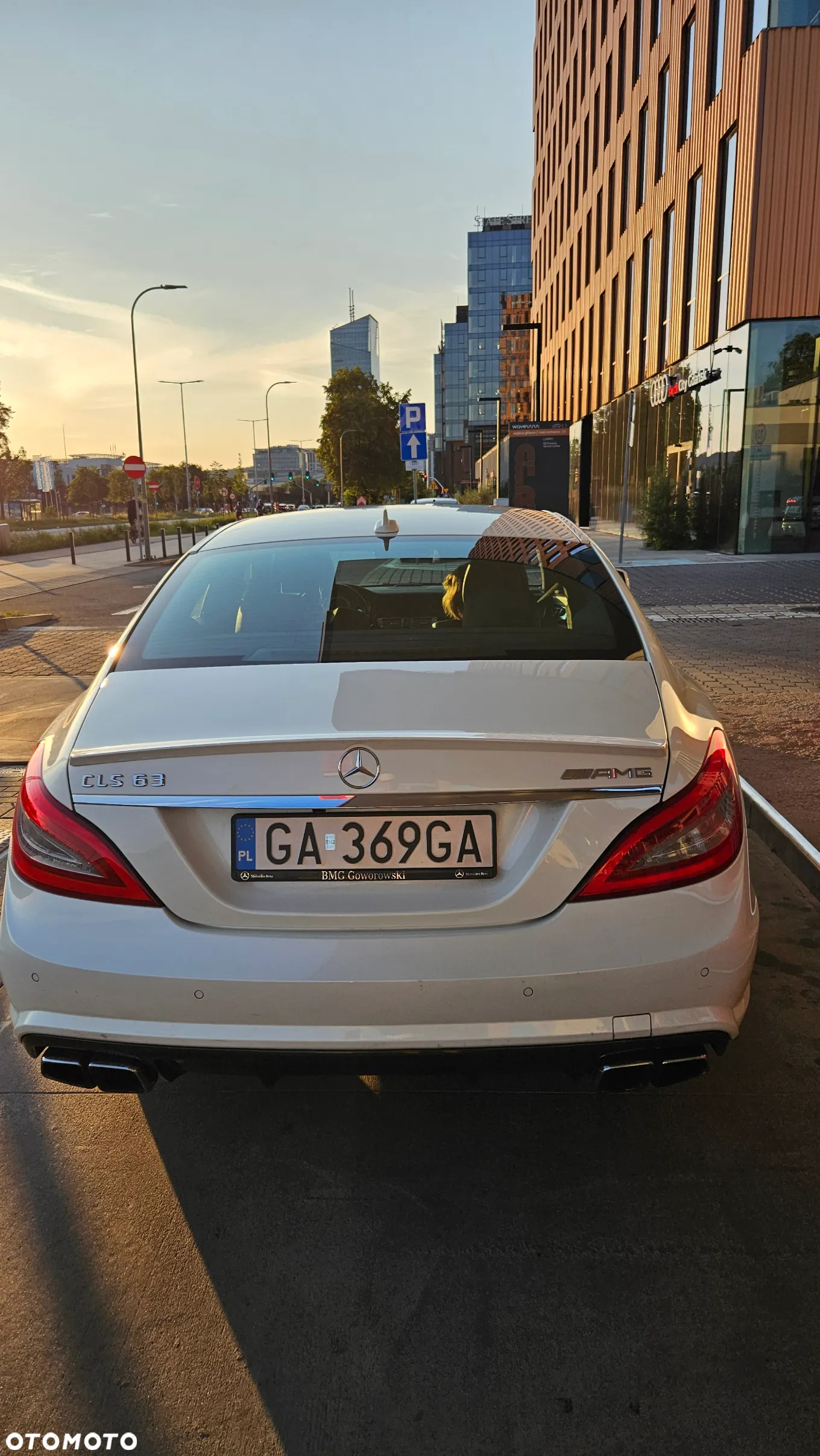 Mercedes-Benz CLS - 10
