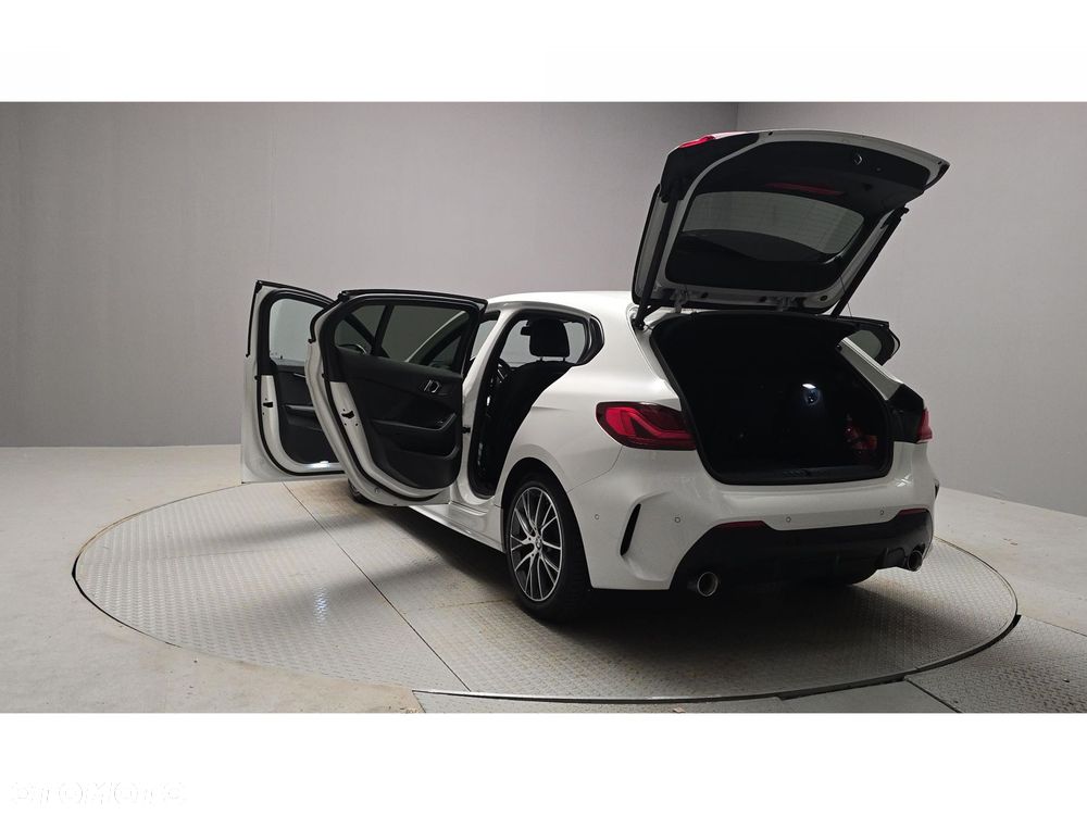 BMW Seria 1 118d M Sport - 11