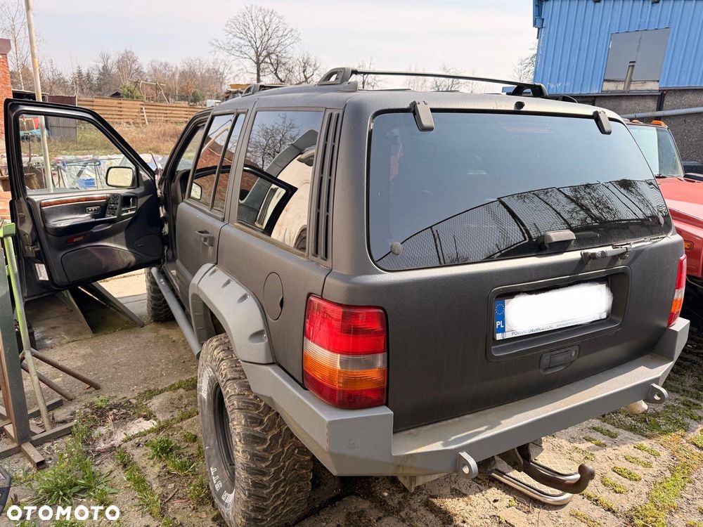 Jeep Grand Cherokee - 2