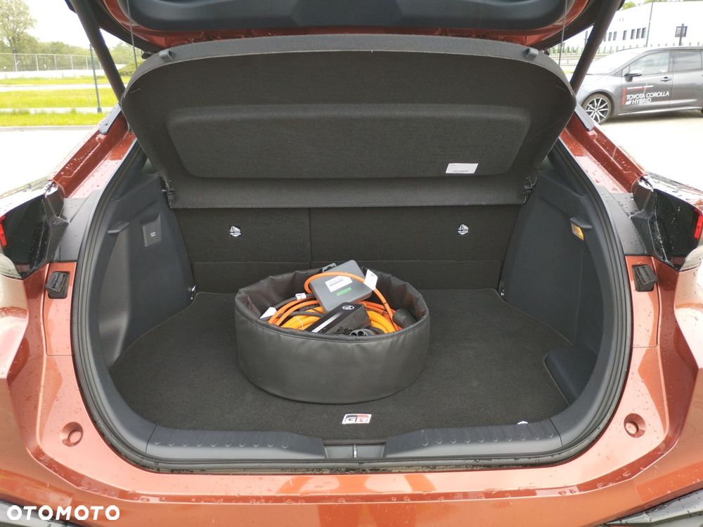 Toyota C-HR - 13