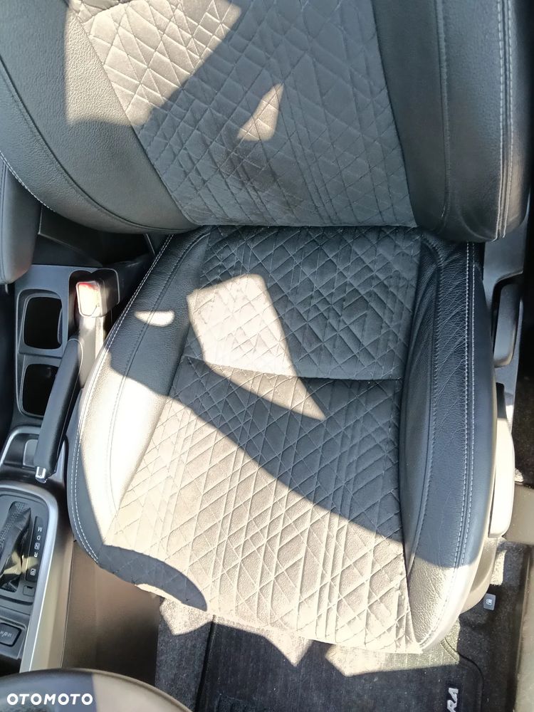Suzuki Vitara 1.5 Dualjet Hybrid AGS Comfort+ "SHINKAI" - 29
