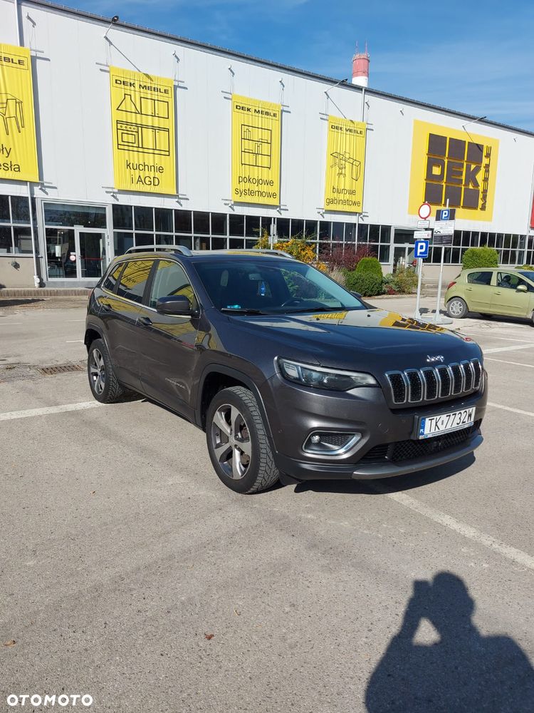 Jeep Cherokee 2019 photo 3