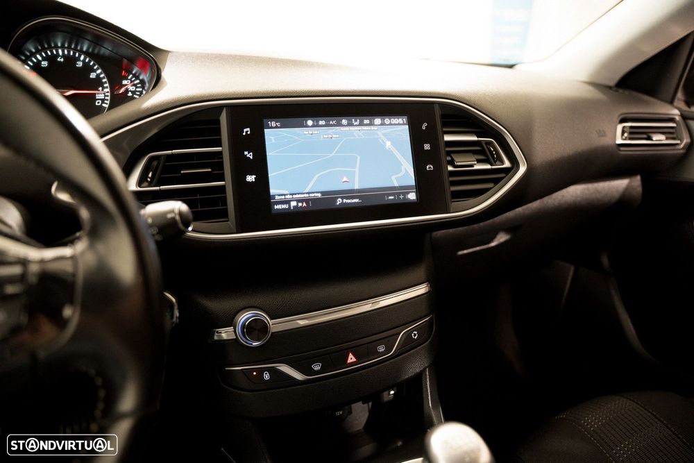 Peugeot 308 SW 1.2 PureTech Allure - 5