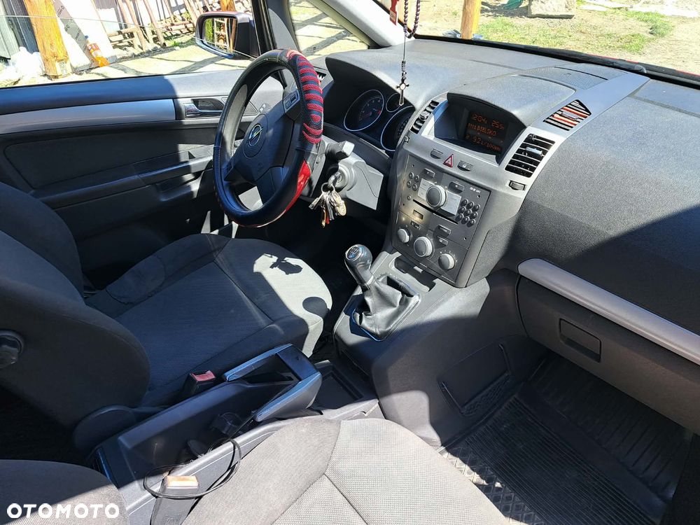 Opel Zafira - 6
