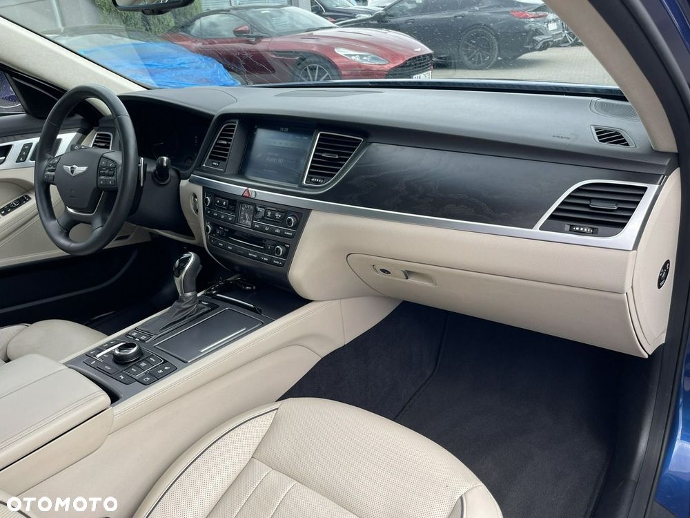 Genesis G80 - 10