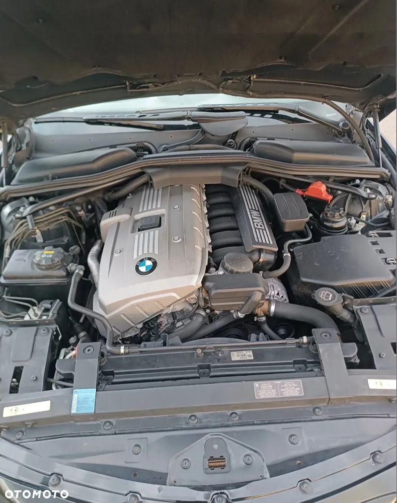 BMW Seria 6 630 i - 6