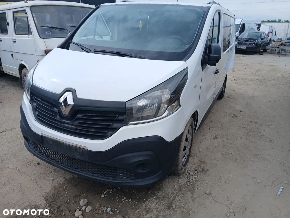 renault trafic III fotel fotele kanapa deska kokpit podsufitka boczek boczki klamka podłokietnik licznik - 1