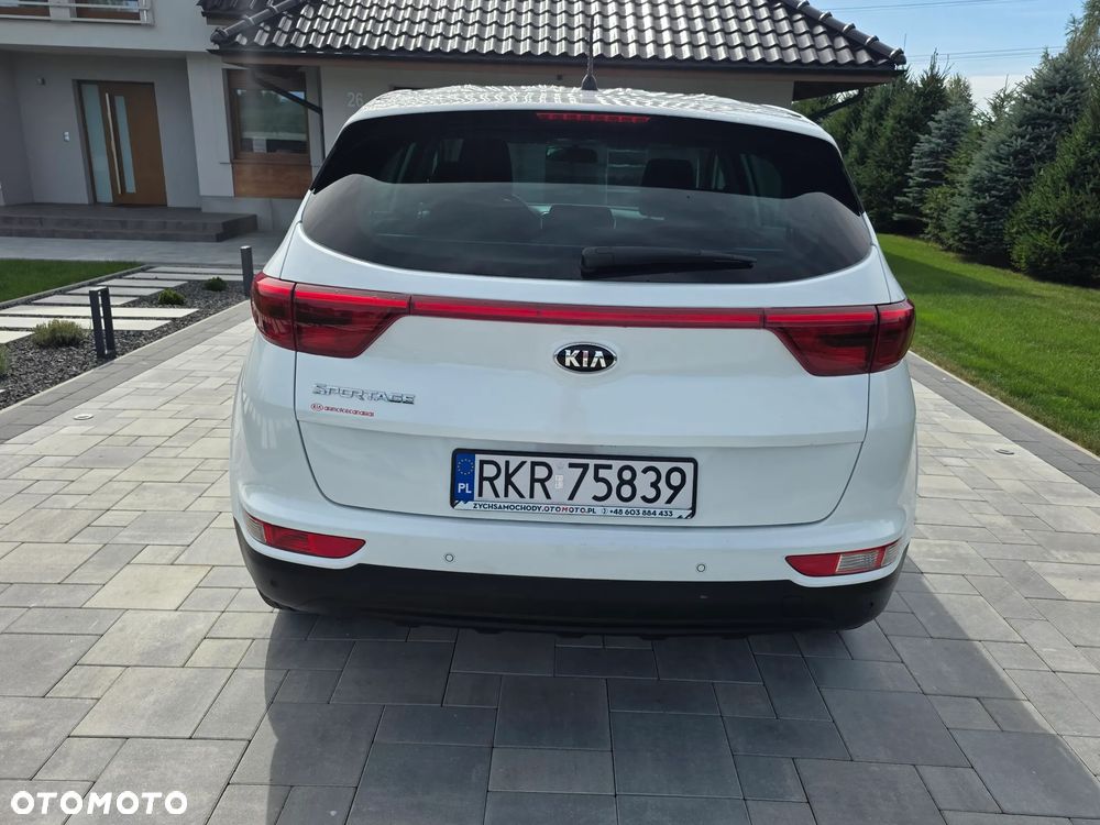 Kia Sportage 1.6 GDI 2WD Attract - 4