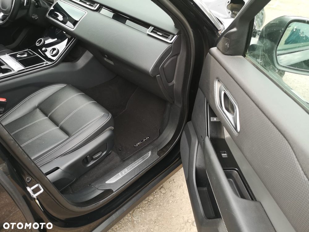 Land Rover Range Rover Velar 3.0d R-Dynamic S - 31