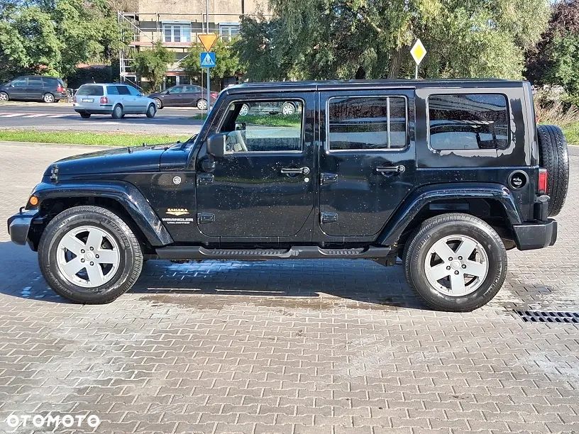Jeep Wrangler Unlimited Hard-Top 3.8 Automatik Sahara - 8