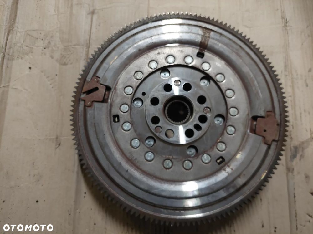 BMW f40 MINI F56 1.5I B38 KOŁO DWUMASOWE SPRZĘGŁO 865563806  RAF-AUTO CZĘŚCI BMW - 3