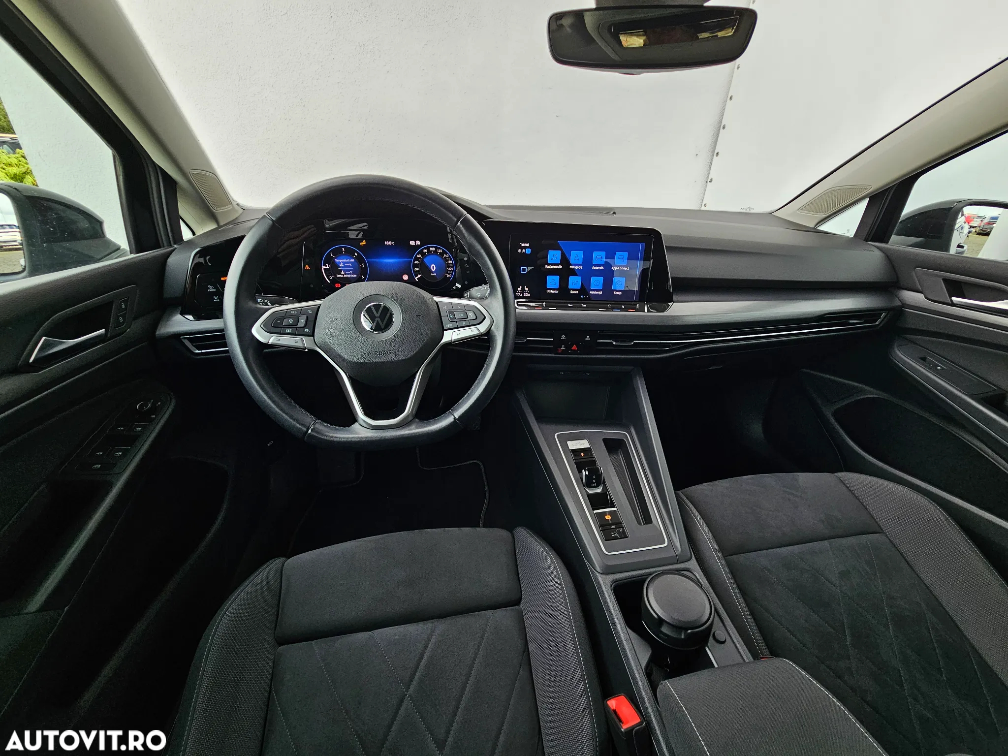 Volkswagen Golf 2.0 TDI DSG Style - 9