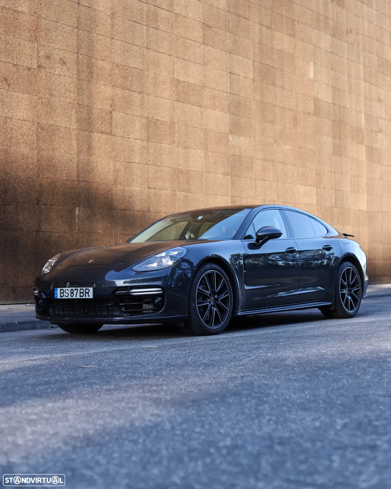 Porsche Panamera - 3