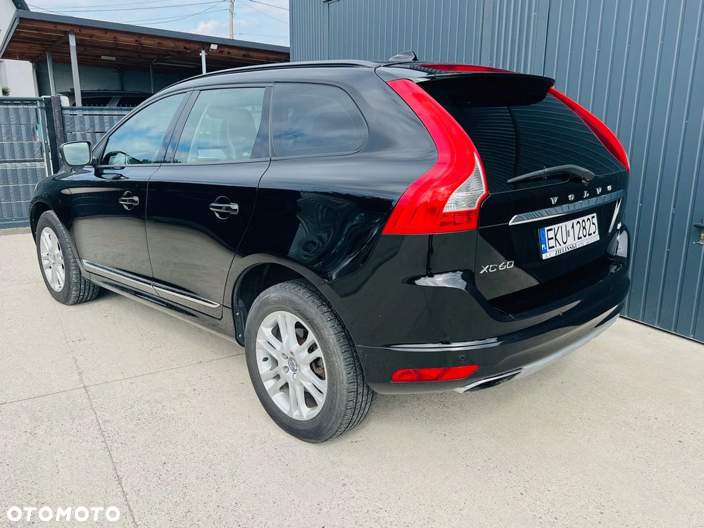 Volvo XC 60 - 6