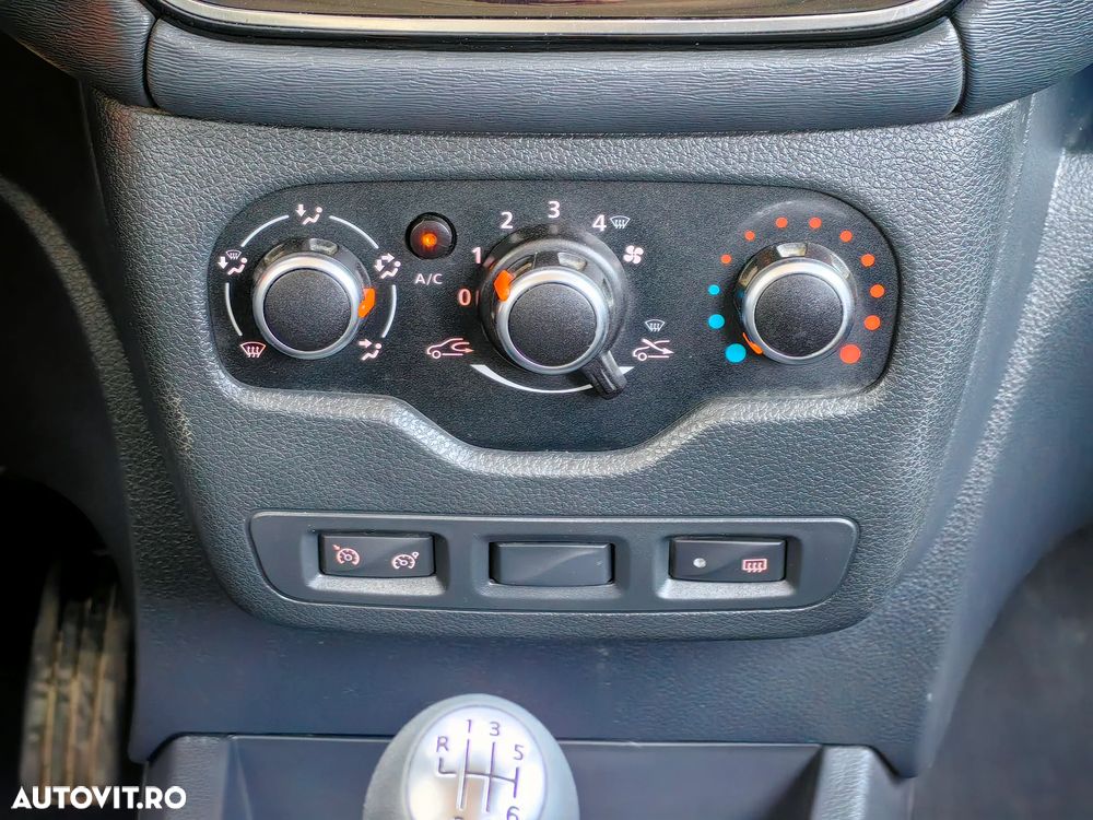 Dacia Lodgy 1.5 Blue dCi Ambiance - 21