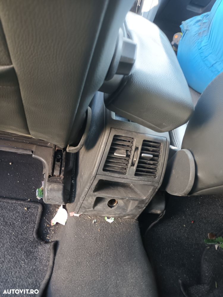 Dezmembrari  Opel ZAFIRA B  2005  > 0000 1.9 CDTI Motorina - 8