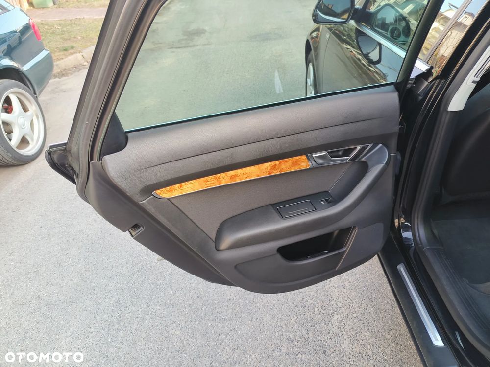 Audi A6 Avant 2.0 TDI - 11