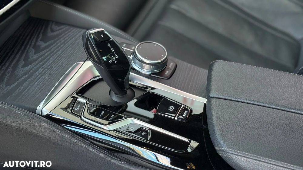 BMW Seria 5 545e xDrive AT PHEV - 17