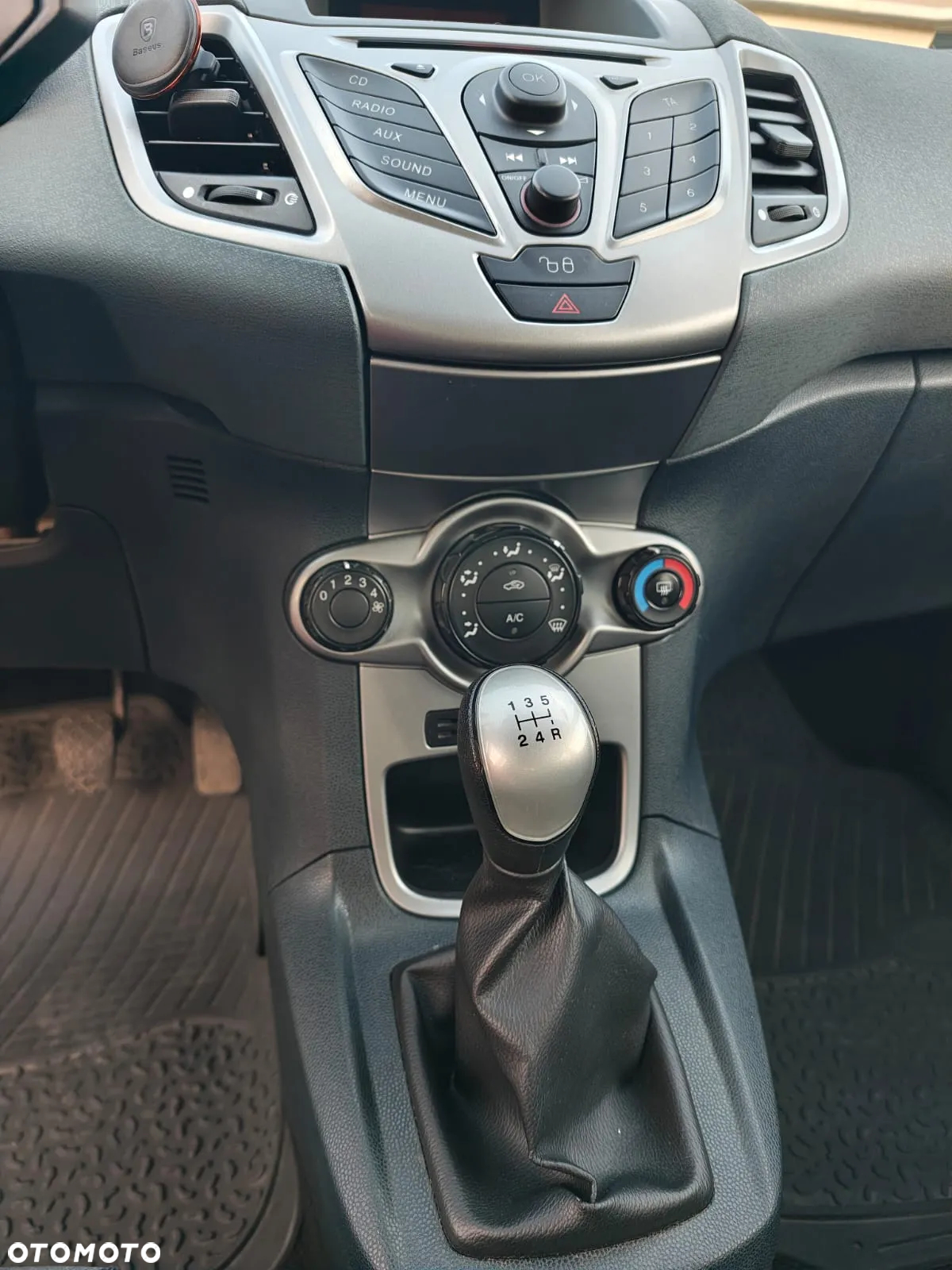 Ford Fiesta 1.25 Trend - 8