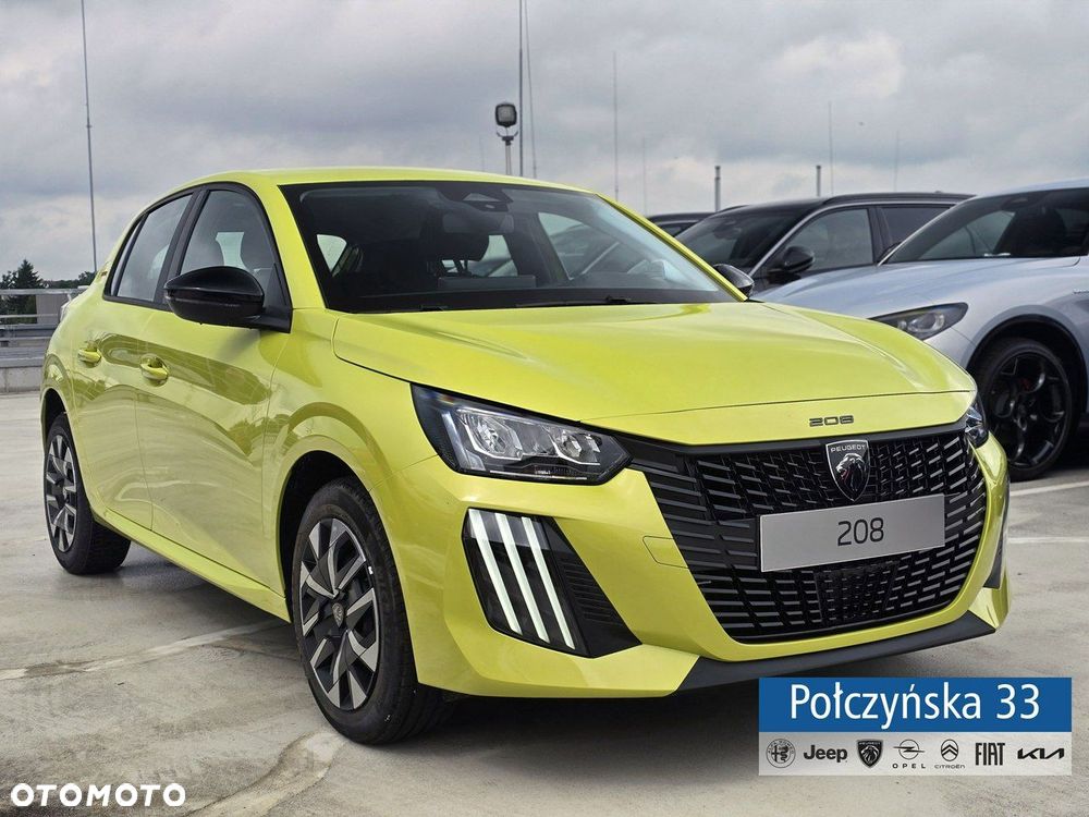 Peugeot 208 - 8