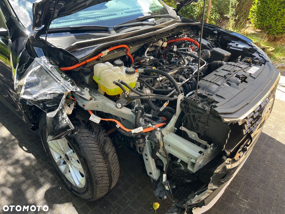 Ford Kuga 2.5 Duratec FHEV TITANIUM - 29